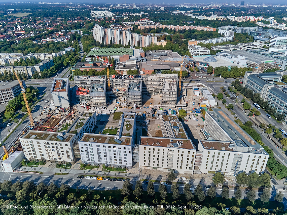 19.09.2021 - Perlach Plaza und Umgebung in Neuperlach 